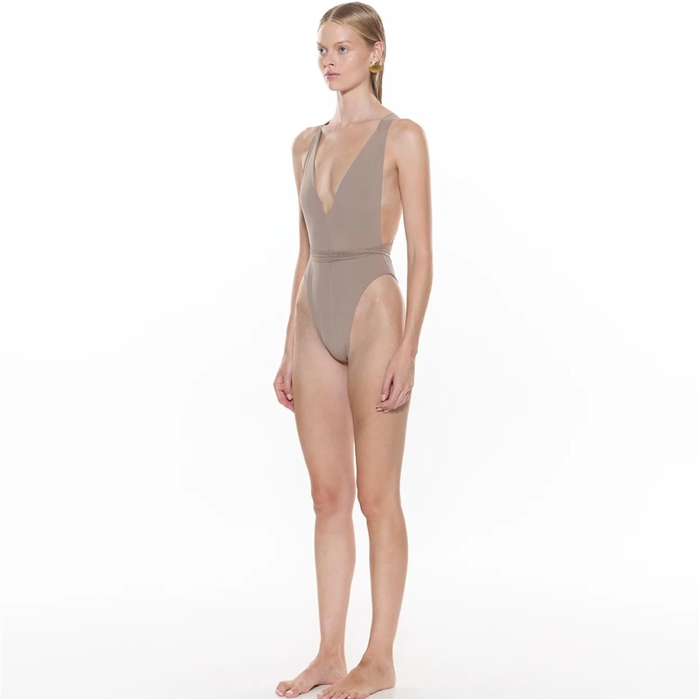 MYRA SWIM - Farrah One Piece Medium Fawn - Picture 11 of 12